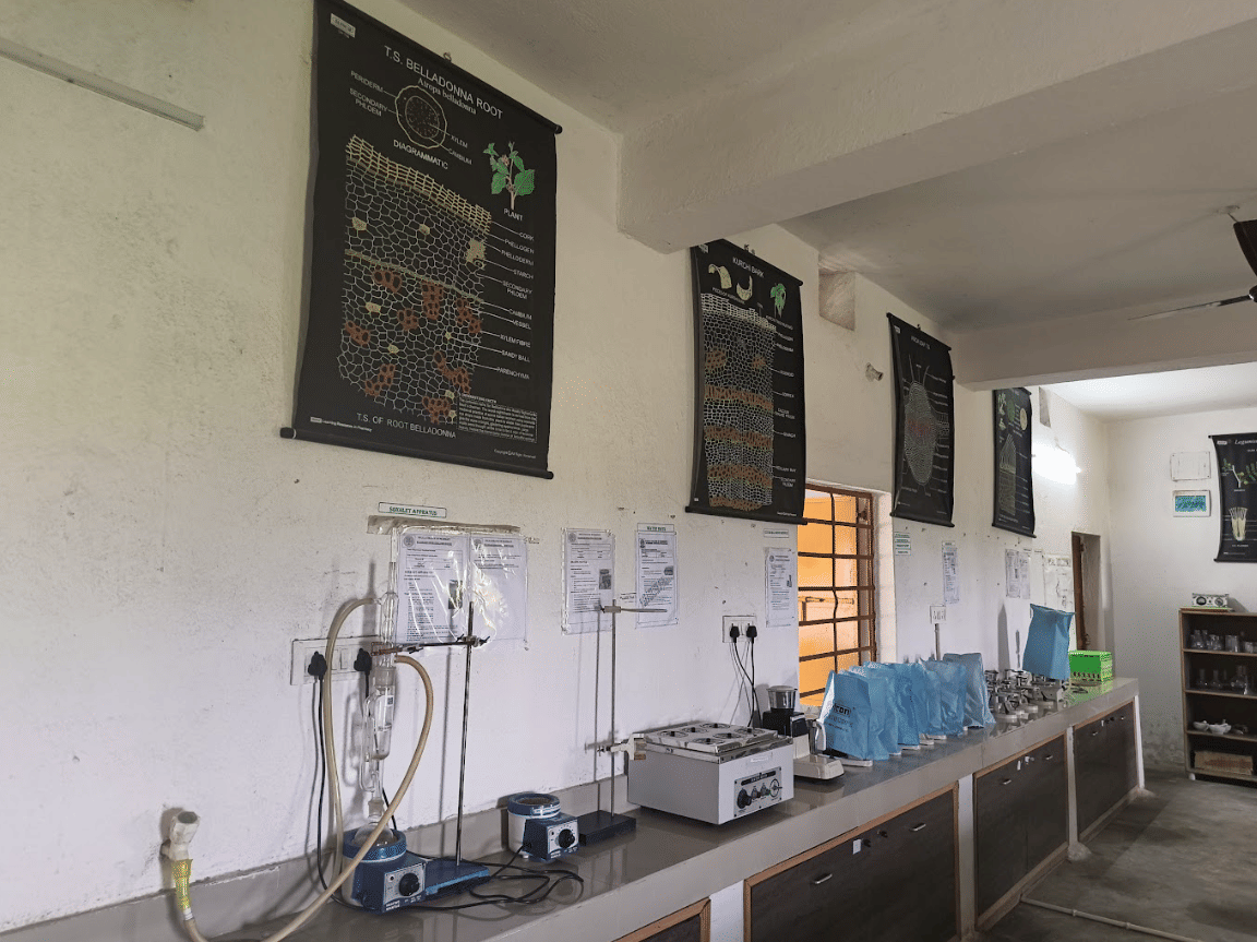 HGEA College of Pharmacy Bokaro Labs photo 34